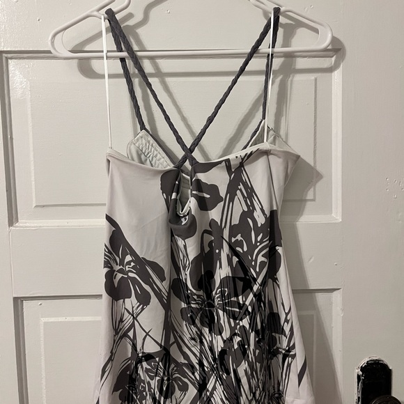 Top - Picture 3 of 4